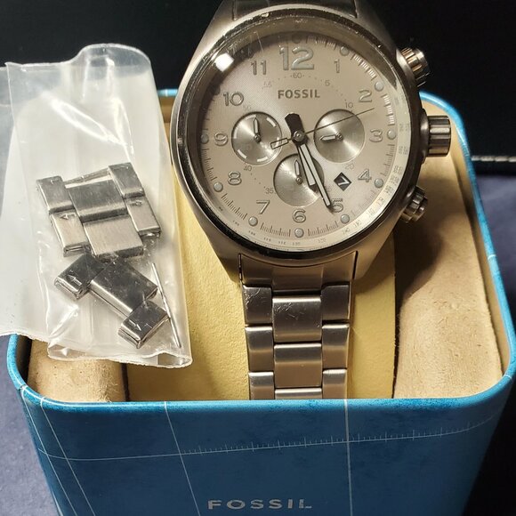 Fossil CH-2802 Smoke Gray Stainless Steel Case 46mm - Picture 9 of 10